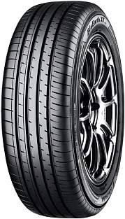 Летние шины 235/55 R18 Yokohama BluEarth-XT AE61 100V